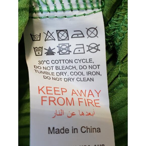 PRETTYLITTLETHING Long Maxi Dress Womens 8 Green Plisse Collared Button Front - Picture 7 of 16